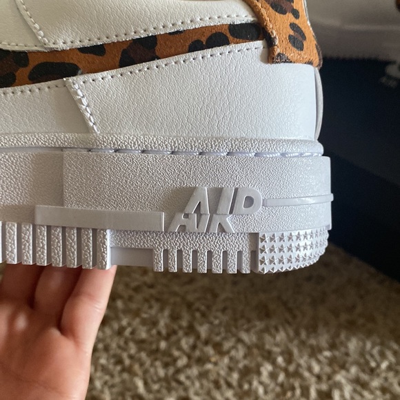Nike Air Force 1 Pixel Cheetah Print - Picture 6 of 8